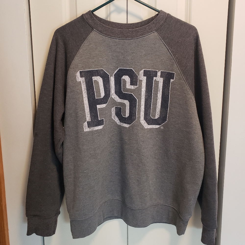 Penn State University crewneck medium